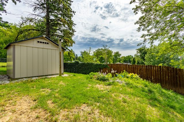 7610 SW 9th Place, Des Moines, IA 50315