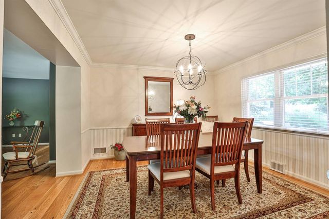 6829 Springcrest Circle, Madeira, OH 45243