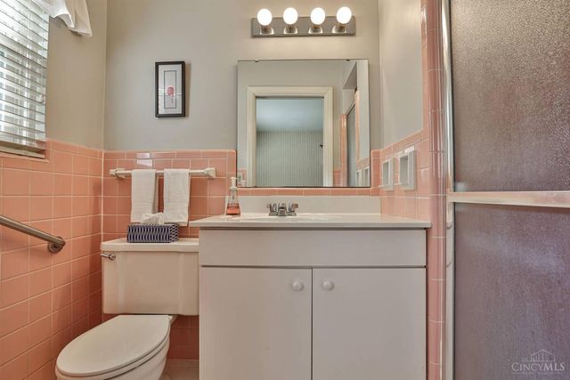 6829 Springcrest Circle, Madeira, OH 45243