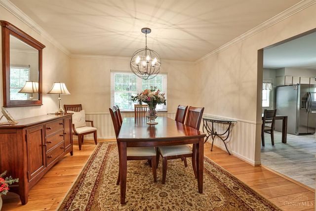 6829 Springcrest Circle, Madeira, OH 45243