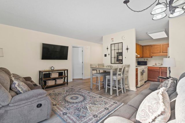 5001 Little River Rd Apt W106, Myrtle Beach, SC 29577