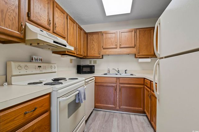 5001 Little River Rd Apt W106, Myrtle Beach, SC 29577