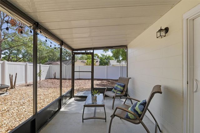 2116 INTERVISTA LN, Valrico, FL 33594