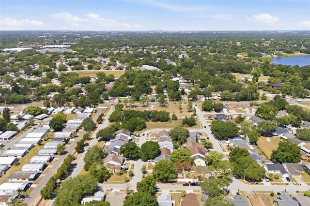 2116 INTERVISTA LN, Valrico, FL 33594
