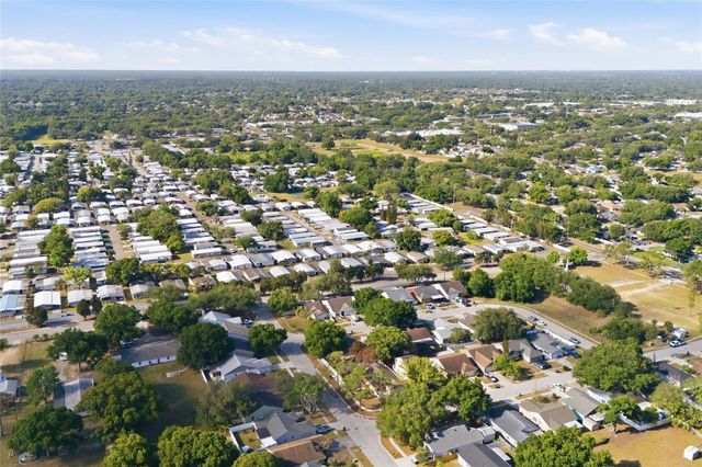 2116 INTERVISTA LN, Valrico, FL 33594