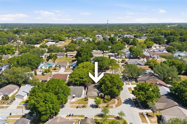 2116 INTERVISTA LN, Valrico, FL 33594