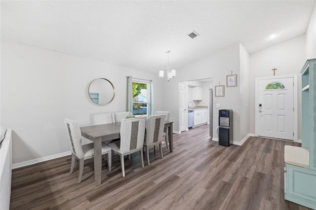 2116 INTERVISTA LN, Valrico, FL 33594