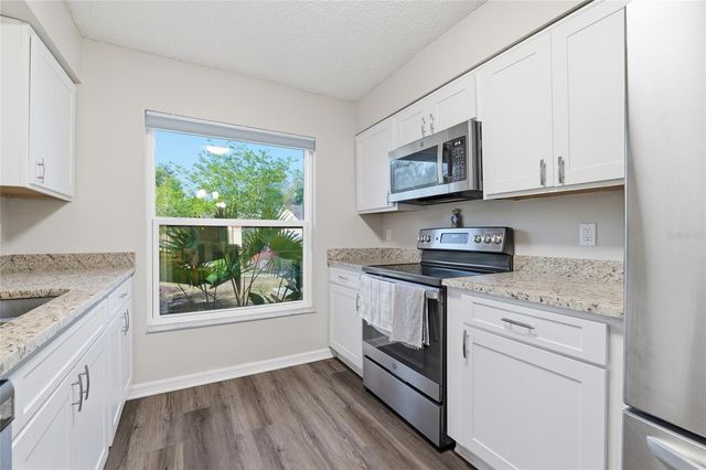 2116 INTERVISTA LN, Valrico, FL 33594