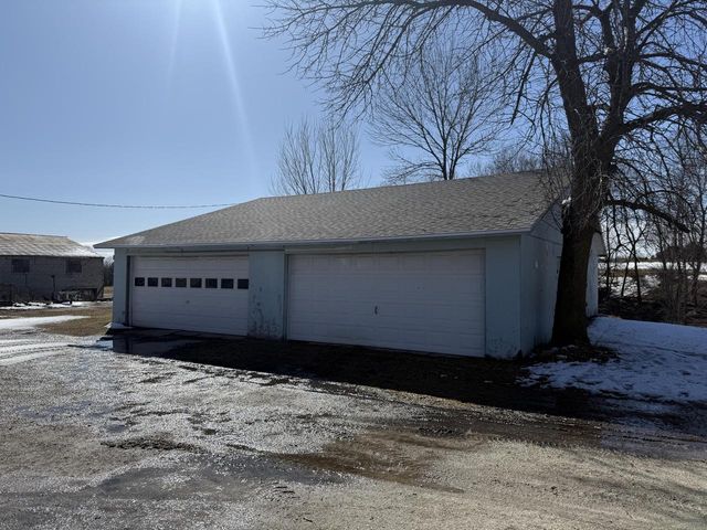 2109 E Tapawingo ROAD, Mishicot, WI 54228