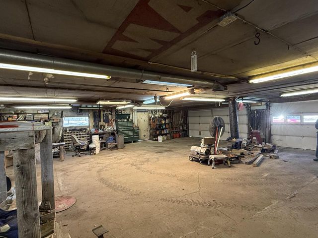 2109 E Tapawingo ROAD, Mishicot, WI 54228