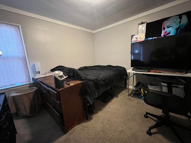 19977 Elkhart Street, Harper Woods City, MI 48225