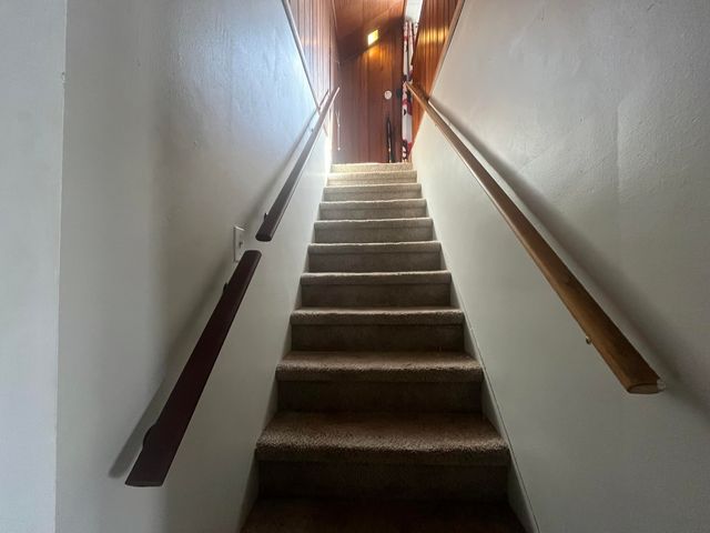 19977 Elkhart Street, Harper Woods City, MI 48225