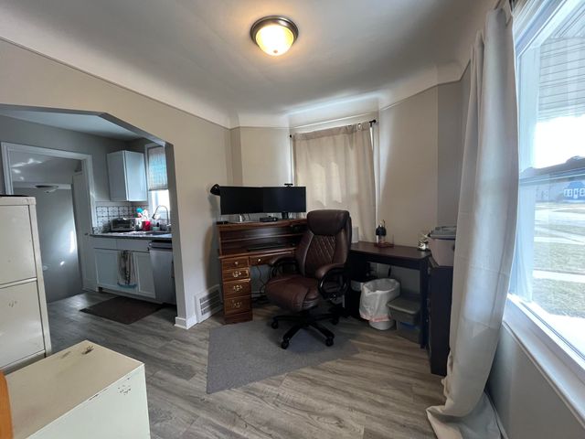 19977 Elkhart Street, Harper Woods City, MI 48225