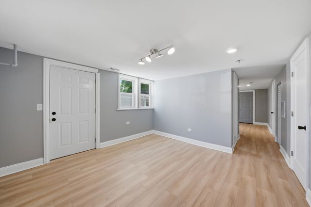 1232 Gunderson Avenue, Berwyn, IL 60402