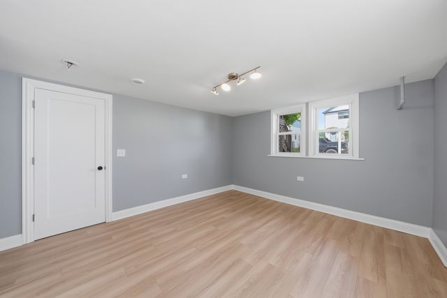 1232 Gunderson Avenue, Berwyn, IL 60402