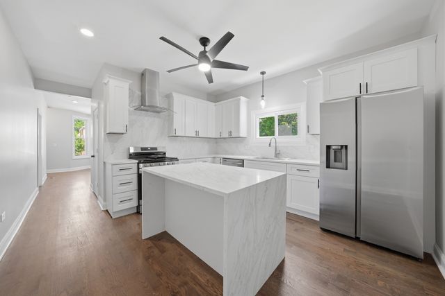 1232 Gunderson Avenue, Berwyn, IL 60402