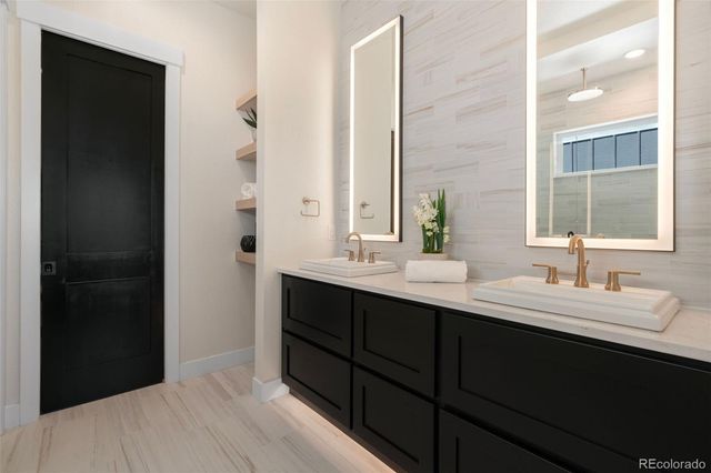 3631 N Buchanan Court, Aurora, CO 80019