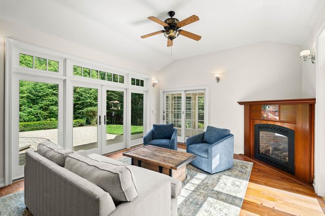38 Rowell E Road, Brentwood, NH 03833