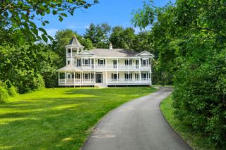 38 Rowell E Road, Brentwood, NH 03833