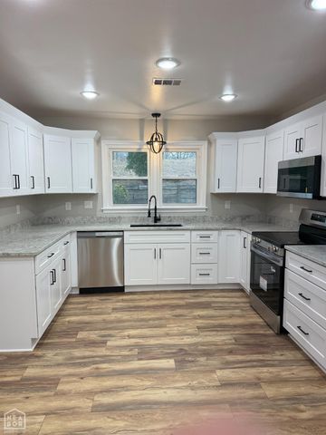 1905 Catharine Drive, Jonesboro, AR 72404