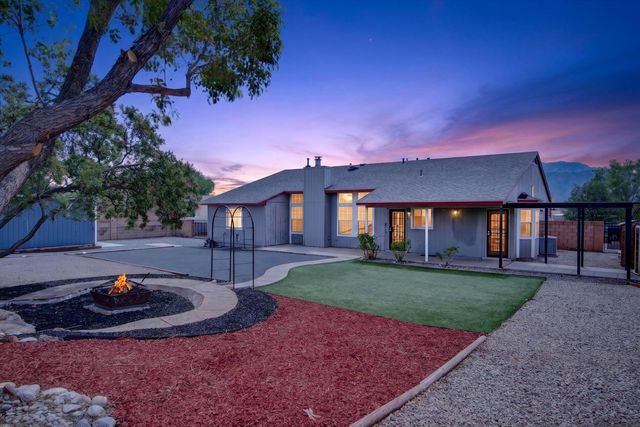 2413 Agua Fria Drive NE, Rio Rancho, NM 87144