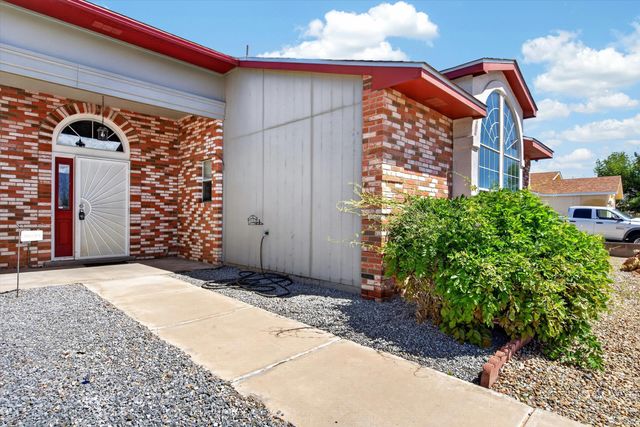 2413 Agua Fria Drive NE, Rio Rancho, NM 87144