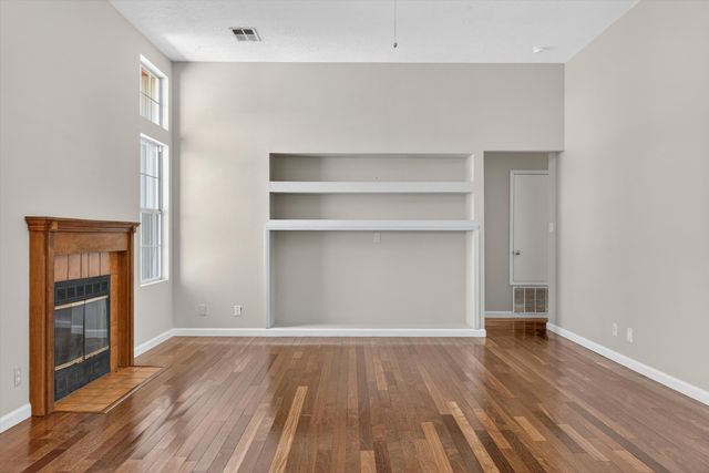 2413 Agua Fria Drive NE, Rio Rancho, NM 87144
