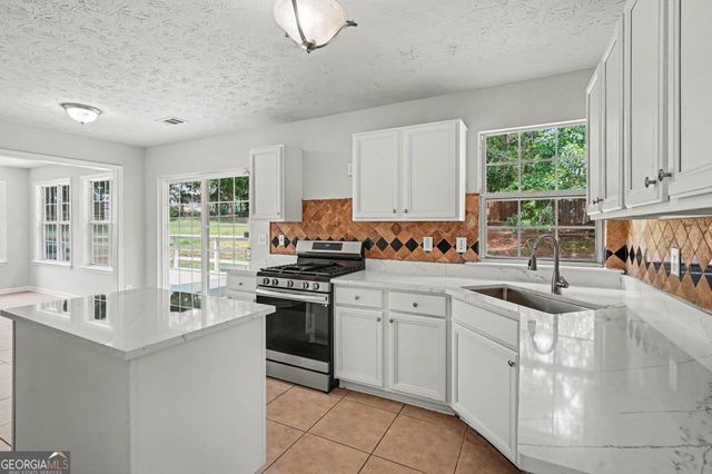 10502 Iron Gate Lane, Jonesboro, GA 30238