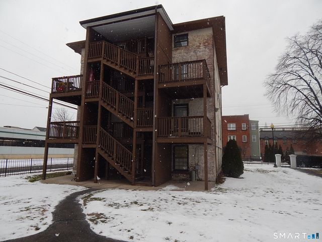 76 Van Block Avenue 6-A, Hartford, CT 06106