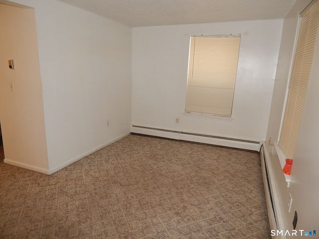 76 Van Block Avenue 6-A, Hartford, CT 06106