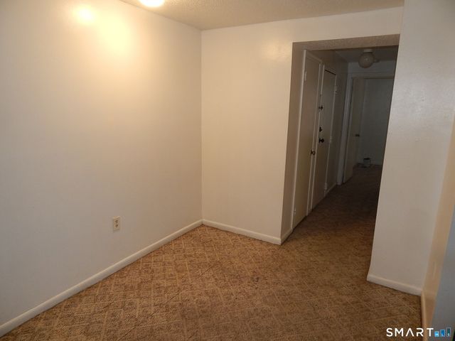 76 Van Block Avenue 6-A, Hartford, CT 06106