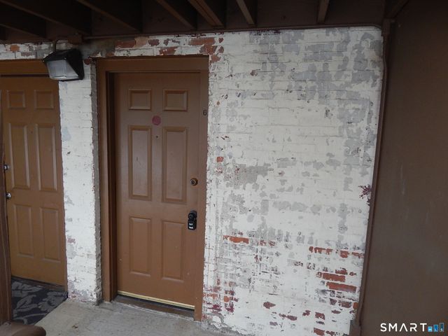 76 Van Block Avenue 6-A, Hartford, CT 06106