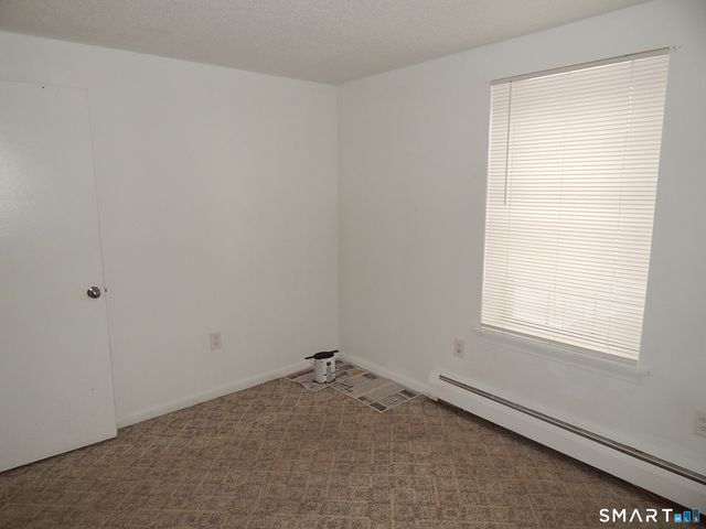 76 Van Block Avenue 6-A, Hartford, CT 06106