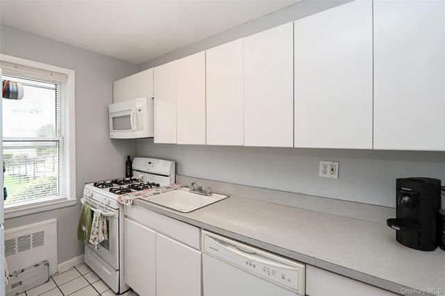 7115 252nd Street 194A, Bellerose, NY 11426