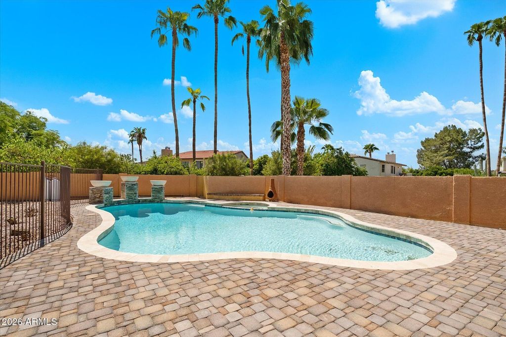 6235 E PARADISE Lane, Scottsdale, AZ 85254 — photo 2