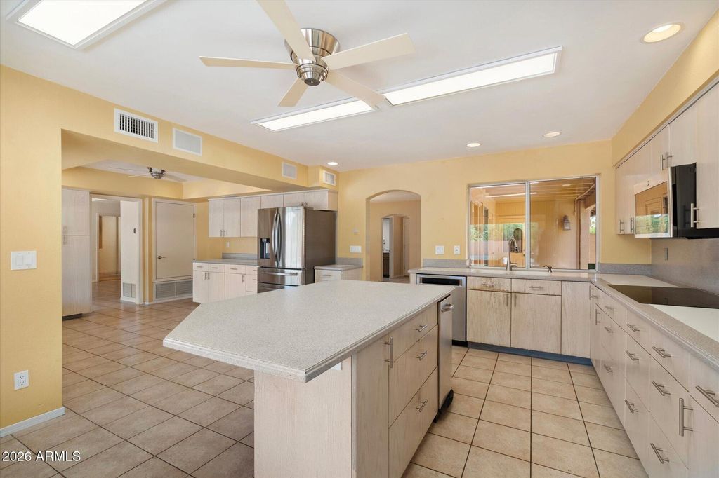 6235 E PARADISE Lane, Scottsdale, AZ 85254 — photo 5