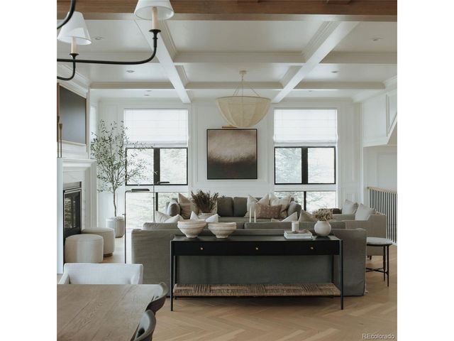 15385 King Ct, Broomfield, CO 80023