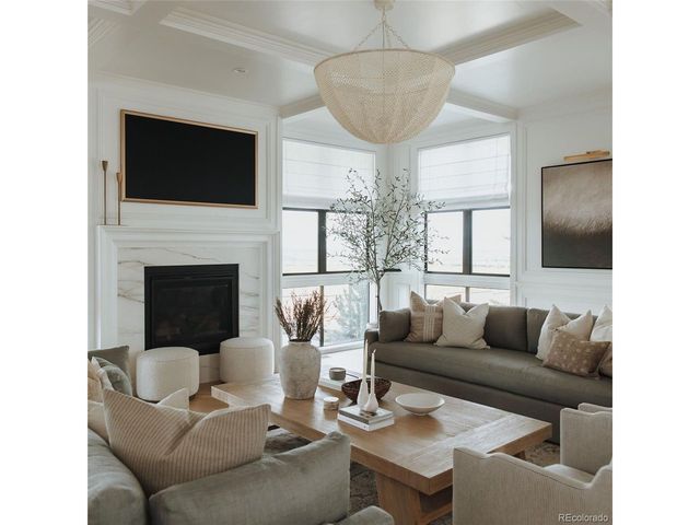 15385 King Ct, Broomfield, CO 80023