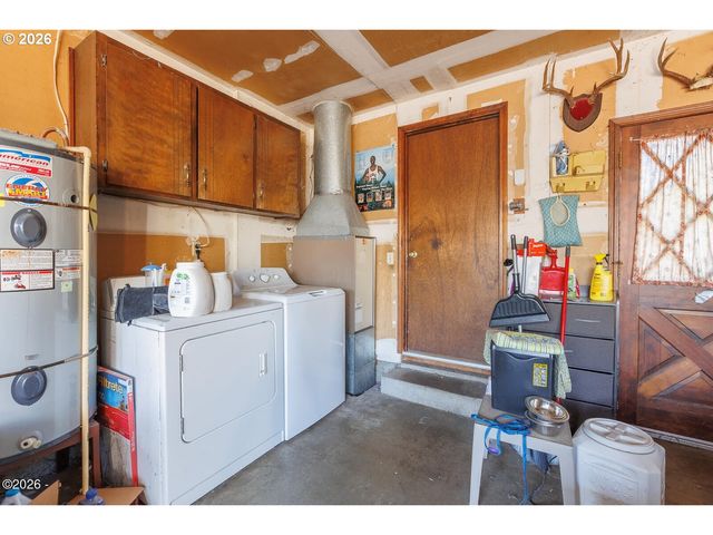 925 Se VIEWMONT Ave, Corvallis, OR 97333