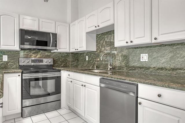1279 Periwinkle Place, Wellington, FL 33414