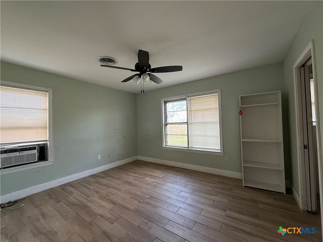 2301 Mcpherson Drive, Port Lavaca, TX 77979