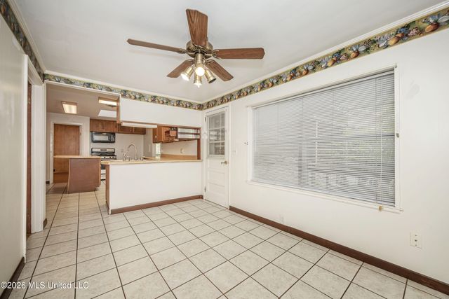 13317 Greenacres Drive, Ocean Springs, MS 39564