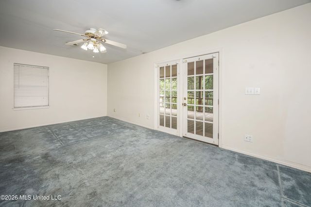 13317 Greenacres Drive, Ocean Springs, MS 39564