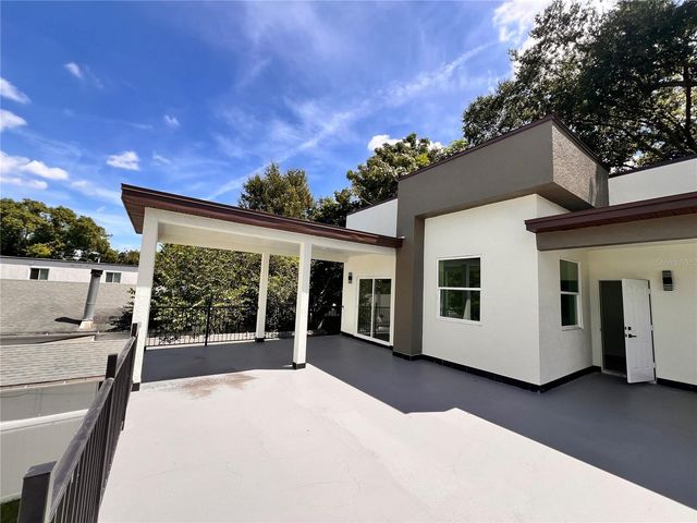 21 N HAMPTON AVENUE, Orlando, FL 32803