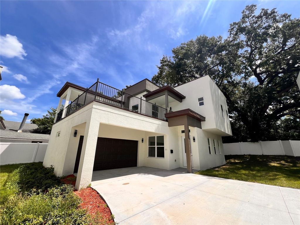 21 N HAMPTON AVENUE, Orlando, FL 32803