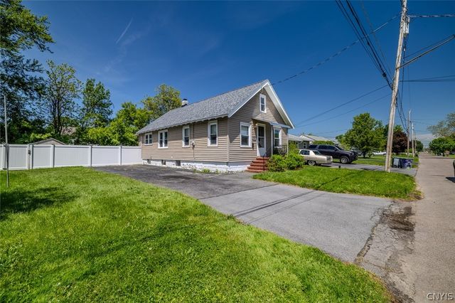 613 North Avenue, Dewitt, NY 13206