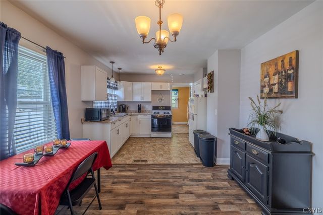 613 North Avenue, Dewitt, NY 13206