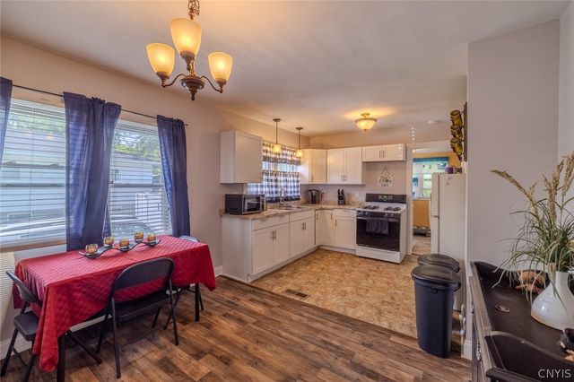 613 North Avenue, Dewitt, NY 13206