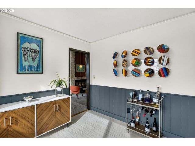 4308 Sw CHESAPEAK Ave, Portland, OR 97239