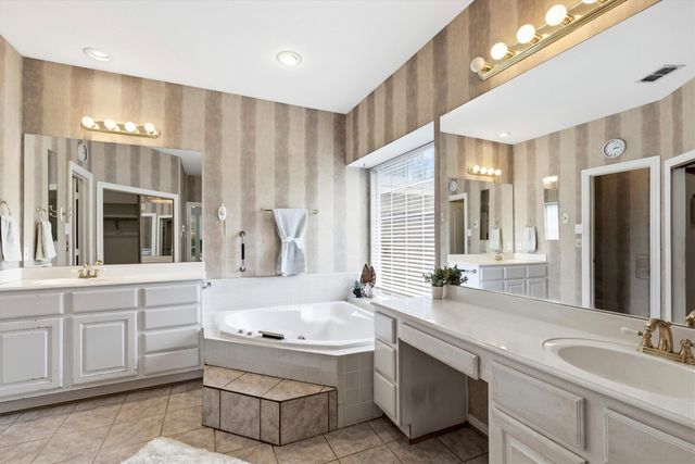 6010 Troon Circle, Garland, TX 75044